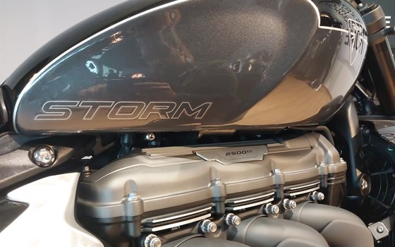 Neufahrzeug Triumph Rocket 3 Storm R - Bild 7 Neufahrzeug Triumph Rocket 3 Storm R - Bild 7