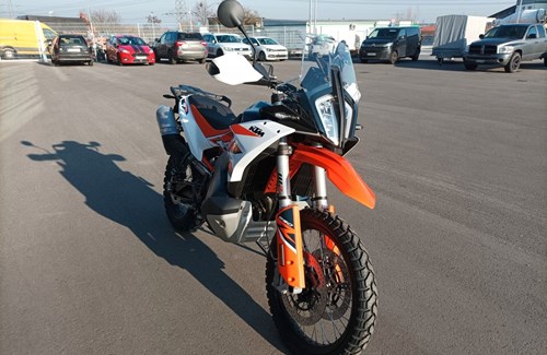 Neumotorrad KTM 890 Adventure R