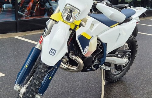 Neumotorrad Husqvarna TE 300