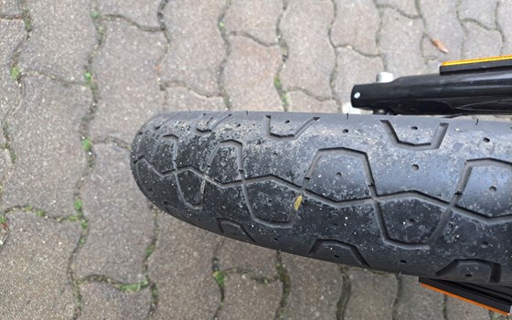 Gebrauchtmotorrad Royal Enfield Continental GT - Bild 3