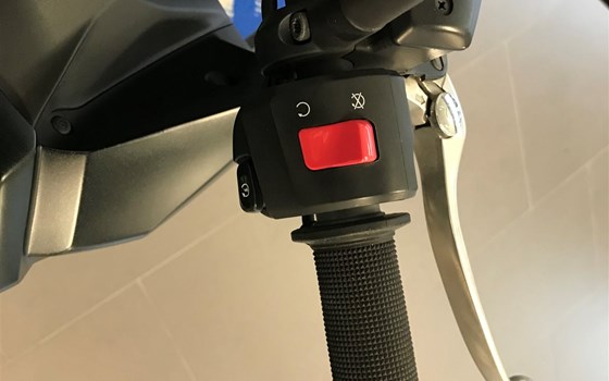 Motorrad Occasion Kawasaki Z900 - Bild 5