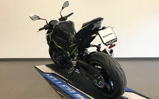 Motorrad Occasion Kawasaki Z900 - Bild 4