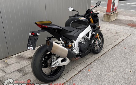 Gebrauchtmotorrad Aprilia Tuono V4 1100 Factory - Bild 4 Gebrauchtmotorrad Aprilia Tuono V4 1100 Factory - Bild 4