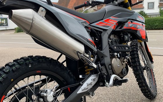 Neufahrzeug FB Mondial SMX 125i Enduro - Bild 8