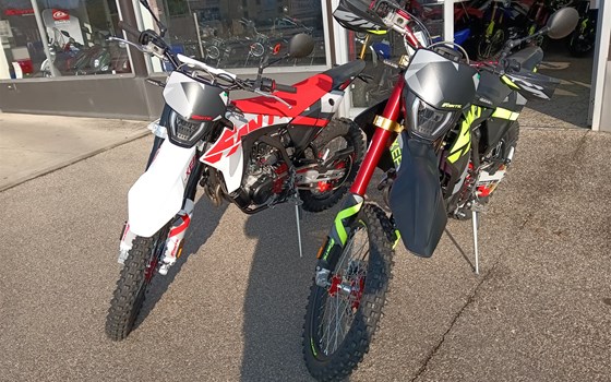 Neufahrzeug Fantic XEF 125 Performance - Bild 10