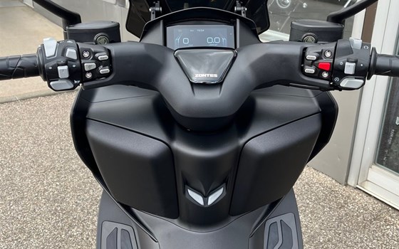 Neufahrzeug Zontes 125 D - Bild 8