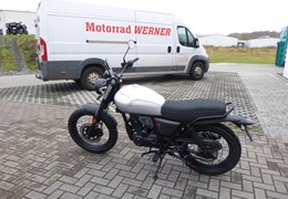 Neumotorrad Keeway X-Light 125