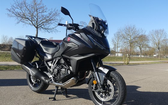 Neufahrzeug Honda NT1100 DCT Electronic Suspension - Bild 2