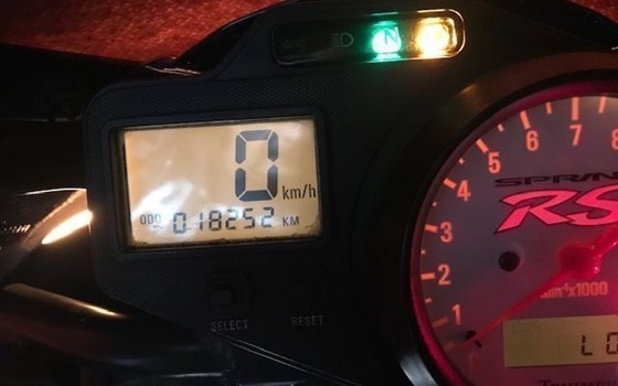 Gebrauchtmotorrad Triumph Sprint RS - Bild 10