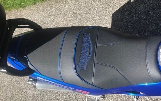 Gebrauchtmotorrad Triumph Sprint RS - Bild 6 Gebrauchtmotorrad Triumph Sprint RS - Bild 6