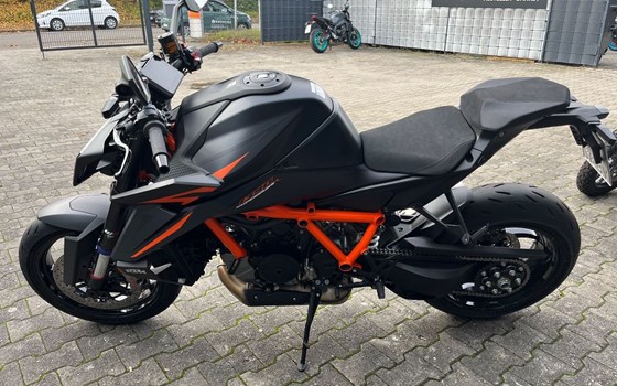 Gebrauchtmotorrad KTM 1390 Super Duke R EVO - Bild 3