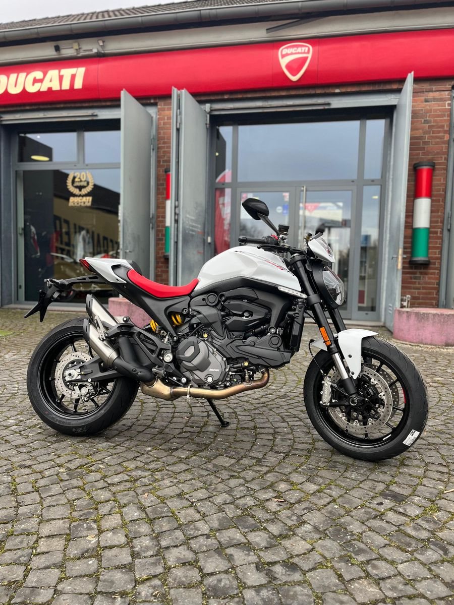 Ducati Monster +<br />PLUS