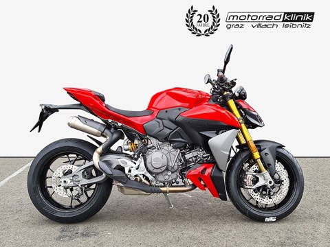Ducati Streetfighter V2 S