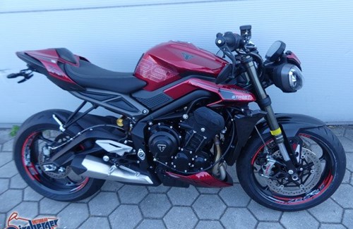 Gebrauchtmotorrad Triumph Street Triple 675 R