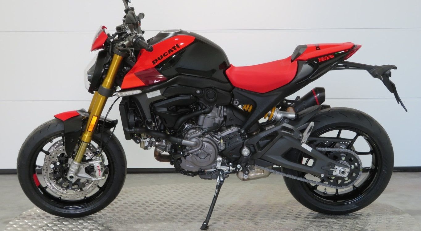 Offer Ducati Monster SP