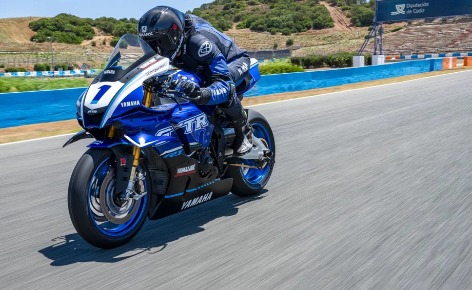 Angebot Yamaha R1 GYTR Bild 3: Angebot Yamaha R1 GYTR