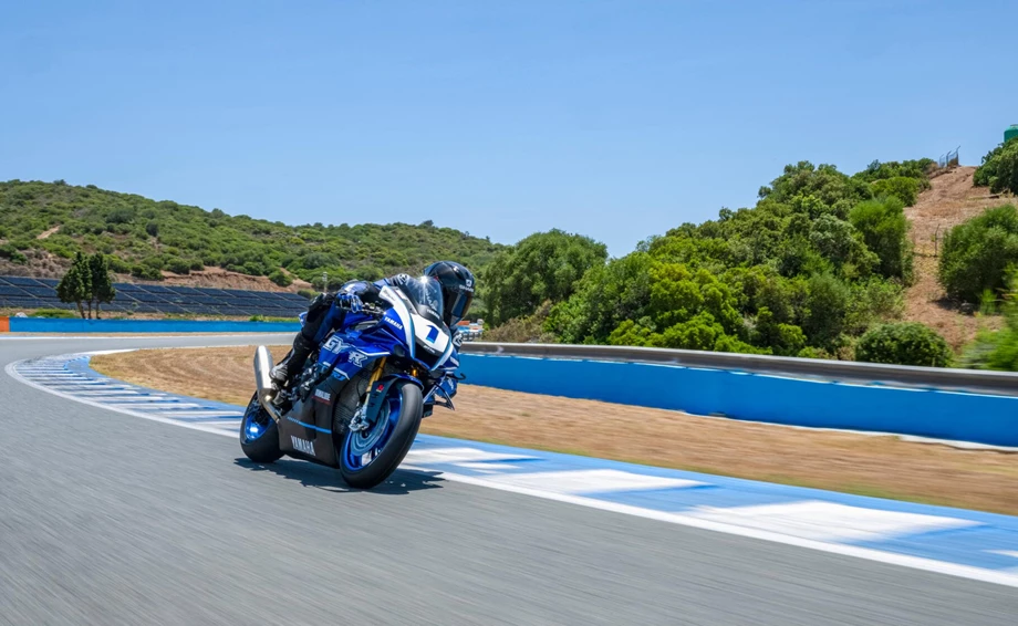 Angebot Yamaha R1 GYTR Bild 4: Angebot Yamaha R1 GYTR