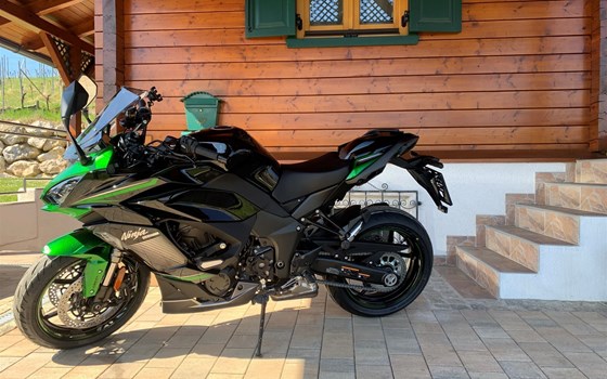 Gebrauchtmotorrad Kawasaki Ninja 1000SX - Bild 5 Gebrauchtmotorrad Kawasaki Ninja 1000SX - Bild 5