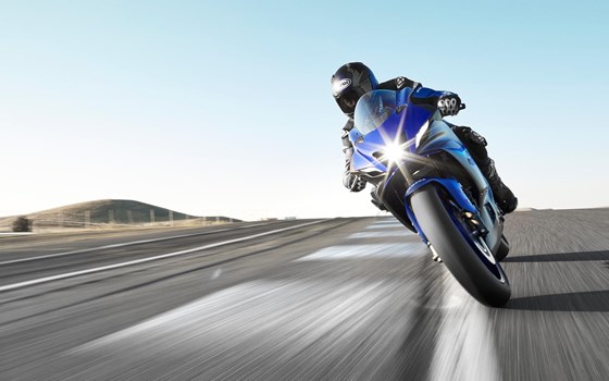 Neufahrzeug Yamaha R7 - Bild 9