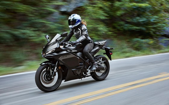 Neufahrzeug Yamaha R3 - Bild 3