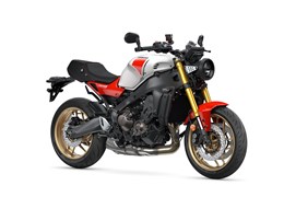 Neumotorrad Yamaha XSR900