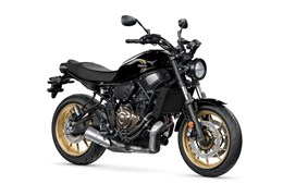 Neumotorrad Yamaha XSR700