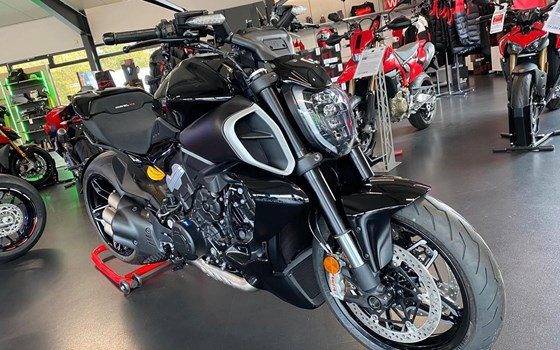 Neufahrzeug Ducati Diavel V4 - Bild 13