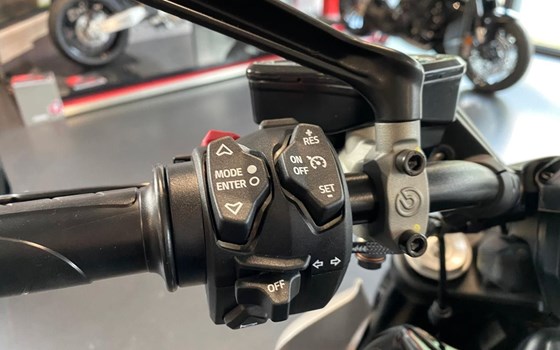 Neufahrzeug Ducati Diavel V4 - Bild 5