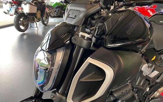 Neufahrzeug Ducati Diavel V4 - Bild 9