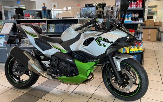 Neufahrzeug Kawasaki Ninja 7 Hybrid - Bild 1