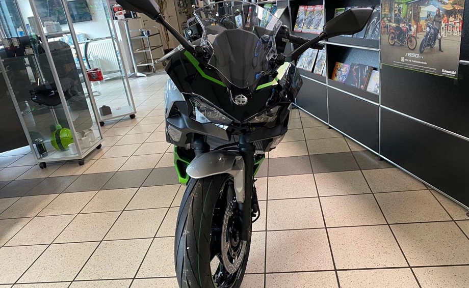 Angebot Kawasaki Ninja 7 Hybrid Bild 7: Angebot Kawasaki Ninja 7 Hybrid