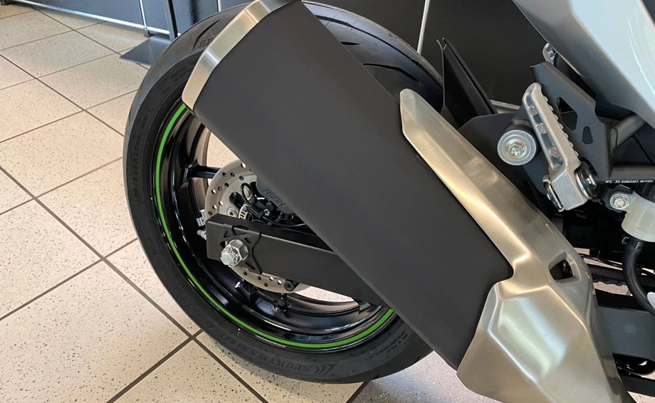 Angebot Kawasaki Ninja 7 Hybrid Bild 8: Angebot Kawasaki Ninja 7 Hybrid