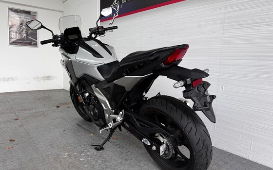 Gebrauchtmotorrad Honda NC750X DCT - Bild 9