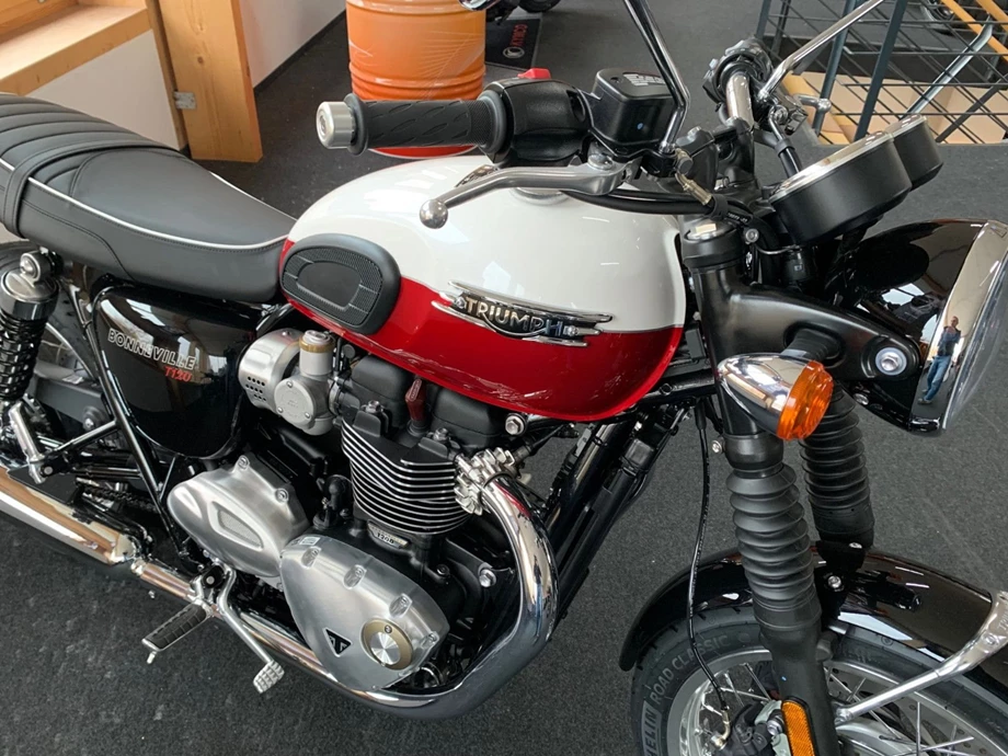 Angebot Triumph Bonneville T120 Bild 3: Angebot Triumph Bonneville T120