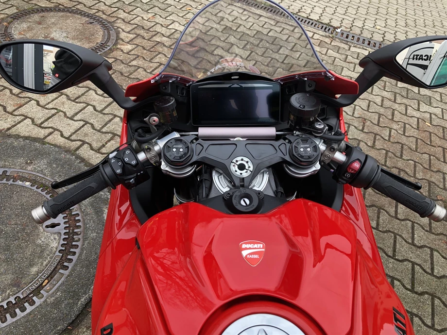 Angebot Ducati Panigale V4 Bild 3: Angebot Ducati Panigale V4