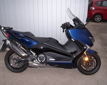 Yamaha TMAX SX