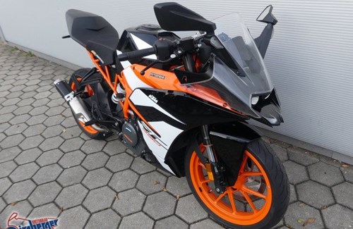 Gebrauchtmotorrad KTM RC 390