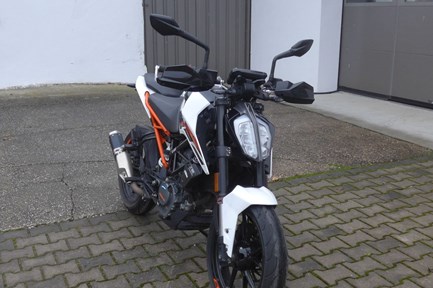 KTM 125 Duke