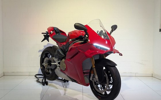 Neufahrzeug Ducati Panigale V4 S - Bild 1
