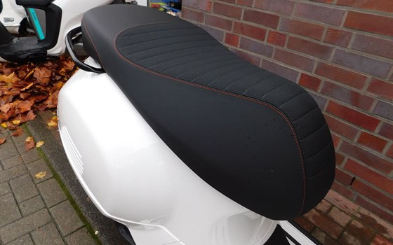 Neufahrzeug Vespa GTS 125 Super Sport - Bild 11