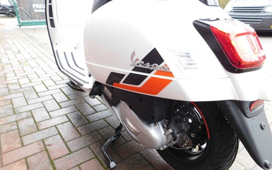 Neufahrzeug Vespa GTS 125 Super Sport - Bild 13