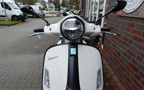 Neufahrzeug Vespa GTS 125 Super Sport - Bild 6