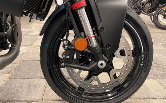 Gebrauchtmotorrad Husqvarna Vitpilen 401 - Bild 9