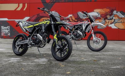 XEF 125 Competition