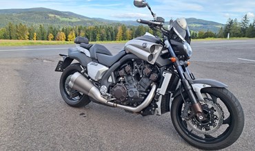 Yamaha V-MAX