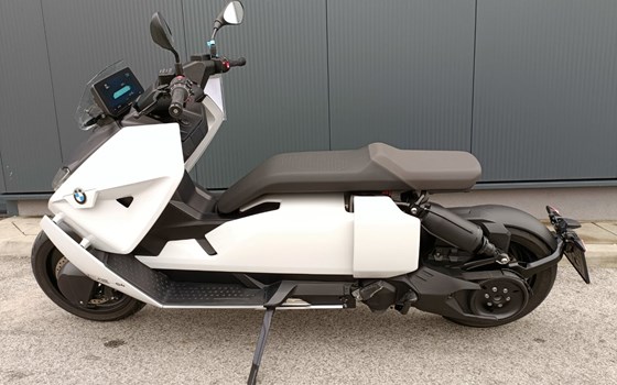 Gebrauchtmotorrad BMW CE 04 - Bild 2 Gebrauchtmotorrad BMW CE 04 - Bild 2