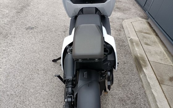 Gebrauchtmotorrad BMW CE 04 - Bild 7 Gebrauchtmotorrad BMW CE 04 - Bild 7