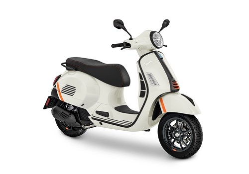 Vespa GTS 125 Super Sport