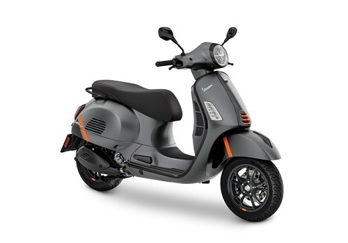 Vespa GTS 300 hpe Super Sport