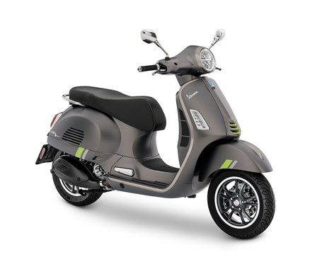 Neumotorrad Vespa GTS 300 hpe Super Tech